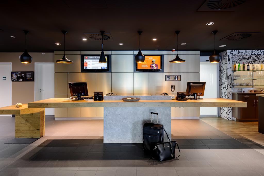 Ibis Konstanz Hotell Exteriör bild