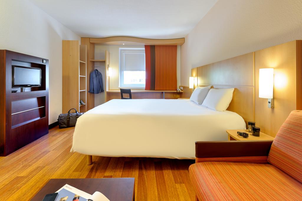 Ibis Konstanz Hotell Exteriör bild