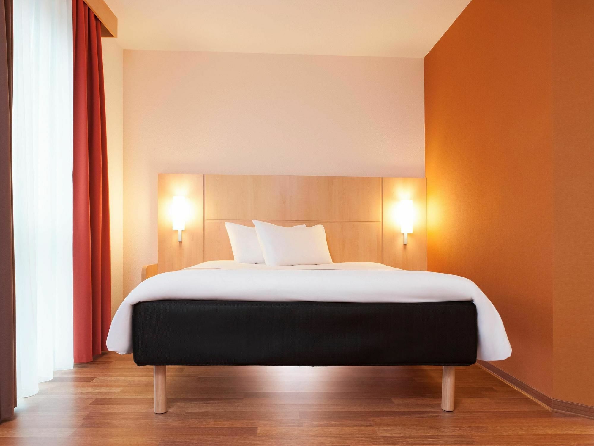 Ibis Konstanz Hotell Exteriör bild